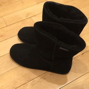 Bearpaw Black Boots